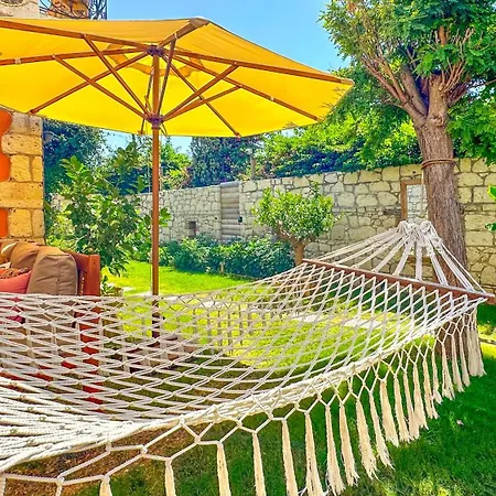 Banana Alacati Food & Stay - Adults Only-2